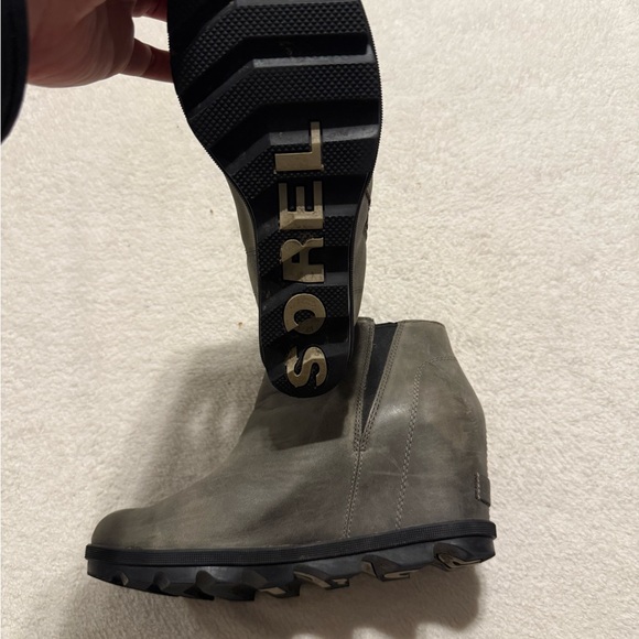 Sorel Joan of Arctic Wedge II Ankle Boot Womens 10 Green Leather Side Zip Winter - Picture 6 of 7